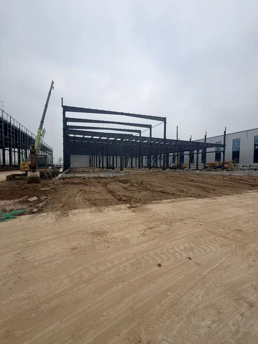 Steel structure warehouse in Pampanga, Philippines - 6,100+ sqm distribution hub