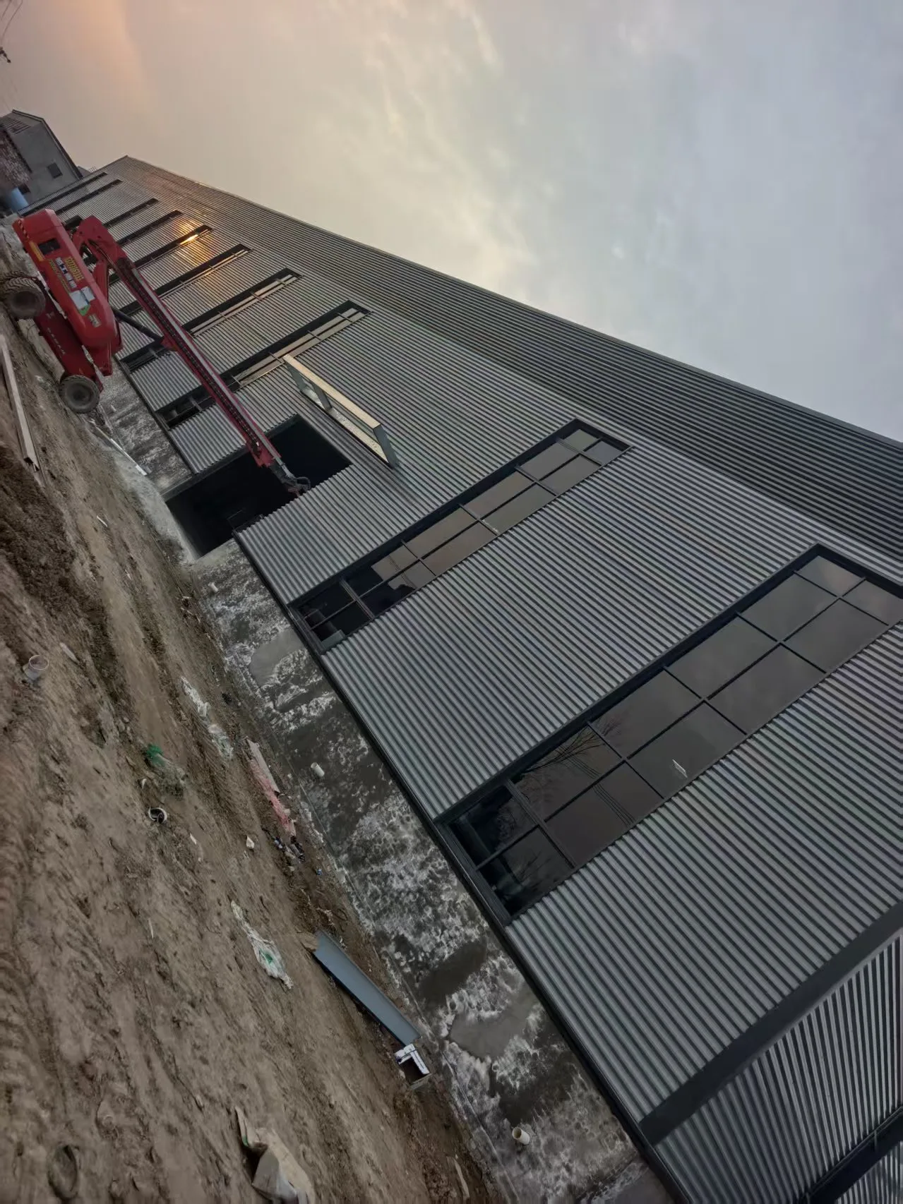 Sydney warehouse construction - steel frame erection
